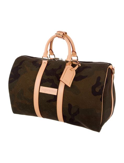 louis vuitton supreme side bag camo